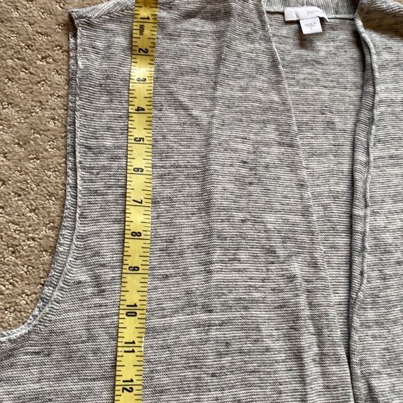 Light Gray Open-Front Women's Sweater Vest - Picture 7 of 8